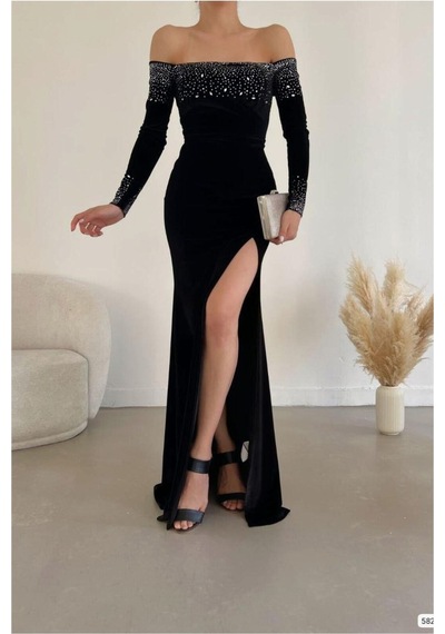 DefyModa Kadın Özel Tasarım Esnek Kadife Kumaş Yırtmaçlı Uzun Kollu Abiye Elbise Siyah