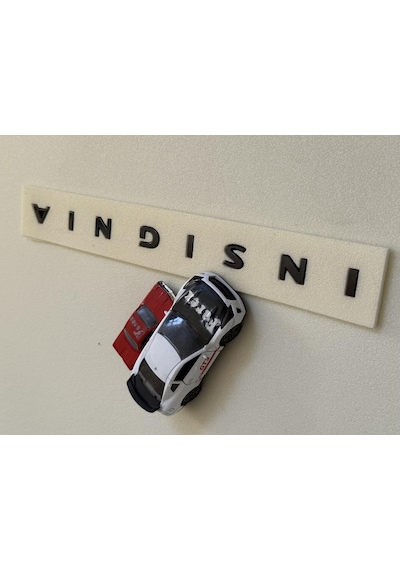 Insignia Piano Black Boşluklu Yeni Nesil Bagaj Yazısı 3m 3dbas