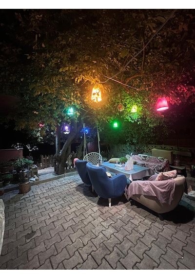 Alaçatı Ağaç Feneri - 10 Lu Renkli Dış Mekan Aydınlatma Plastik Gövde + E27 Duy