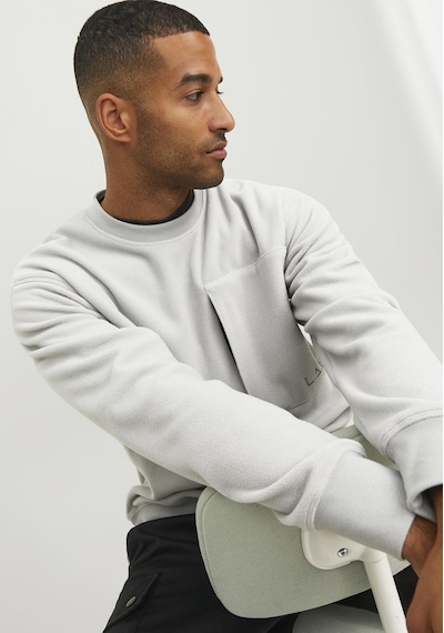 Jack & Jones L.a.b İşlemeli Bisiklet Yaka Polar Sweatshirt 12241523 High-rise Koyu Siyah Jack & Jones L.a.b İşlemeli Bisiklet Yaka Polar Sweatshirt 12241523 High-rise Koyu Siyah