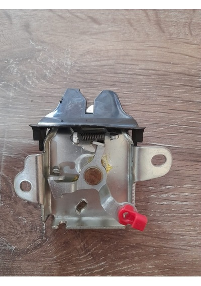 Corolla Uyumlu Bagaj Kilidi 93-98 Ae-101 64610-12171 551895058