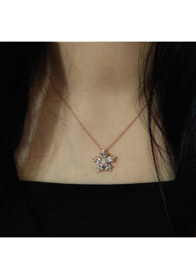 925 Ayar Gümüş Rose Kaplama Beyaz Taşlı Kamelya Çiçeği Kadın Kolye Renkli