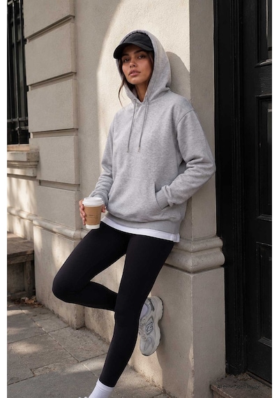 TOMMYLIFE Gri Melanj Standart Kapüşonlu Kanguru Cepli Basic Kadın Sweatshirt - 97321