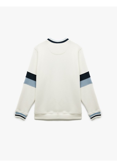 Koton Şardonlu Uzun Kollu Bisiklet Yaka Renk Bloklu Kolej Baskılı Sweatshirt Beyaz 6wam70029mk Beyaz Koton Şardonlu Uzun Kollu Bisiklet Yaka Renk Bloklu Kolej Baskılı Sweatshirt Beyaz 6wam70029mk Beyaz