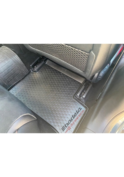 2014-2015 Mercedes B Serisi 3d Kauçuk Kokusuz Havuzlu Paspas