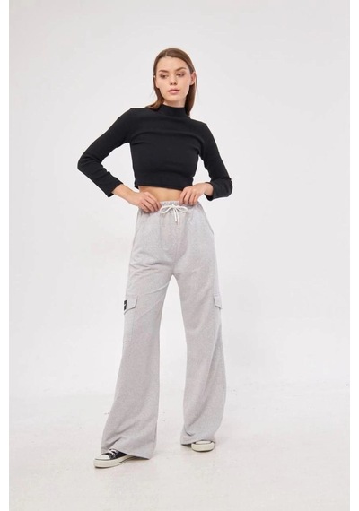 Freedom Store Kargo Cepli Palazzo Oversize Kesim İki İplik Bol Paça Eşofman Altı Pantolon - Gri Freedom Store Kargo Cepli Palazzo Oversize Kesim İki İplik Bol Paça Eşofman Altı Pantolon - Gri