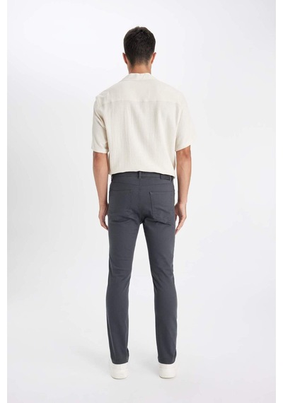 Defacto Pantolon Slim Fit Dar Kesim Cepli Dar Paça C9436AX24AUAR184 Antrasit Defacto Pantolon Slim Fit Dar Kesim Cepli Dar Paça C9436AX24AUAR184 Antrasit