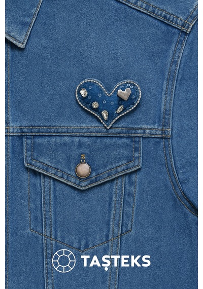 Ütülenebilen Veya Sticker Olarak Kullanılabilen Love Denim Kalp Patch Modeli