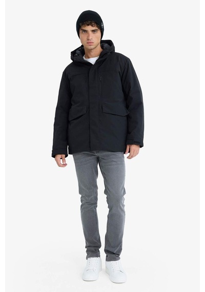 Defacto Su İtici Regular Fit Kapüşonlu Fermuarlı İç Cepli Cebi Pelüşlü Mont E9248ax25wnbk27 Siyah-bk27