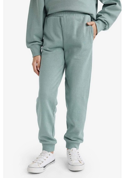 Defacto Kız Çocuk Standart Fit Basic Düz Beli Lastikli Jogger Eşofman Altı Y1226a625augn1129 Yeşil Defacto Kız Çocuk Standart Fit Basic Düz Beli Lastikli Jogger Eşofman Altı Y1226a625augn1129 Yeşil