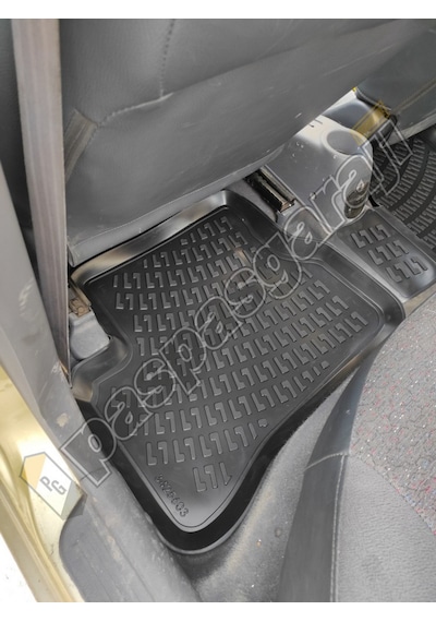 Hyundai Accent Admire 2000-2006 Arası 3D Havuzlu Paspas Hyundai Accent Admire 2000-2006 Arası 3D Havuzlu Paspas