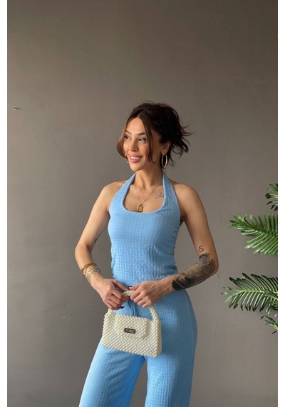 Vadon 1010 Kadın Bürümcük Dokulu Halter Yaka Crop Atlet Bol Paça Pantolon Takım Bebe Mavi Vadon 1010 Kadın Bürümcük Dokulu Halter Yaka Crop Atlet Bol Paça Pantolon Takım Bebe Mavi