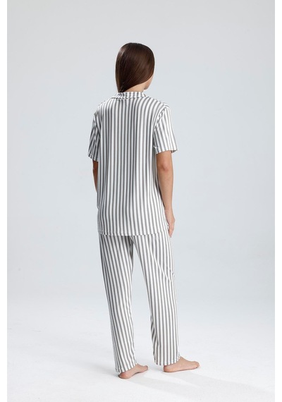 Kompedan Kadın Önden Düğmeli Pijama Takım Gri Çizgili Çzg Gri