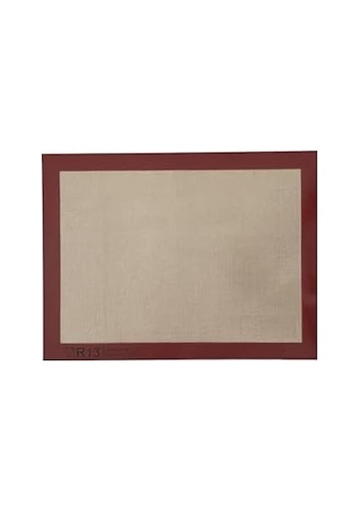 Yanmaz Yapışmaz Silikon Pişirme Matı, Fırın Altlığı, 30x40 Cm, 116 Gr, 0.75 Mm Kalınlık, Yıkanabilir, 220 Derece Isıya Dayanıklı