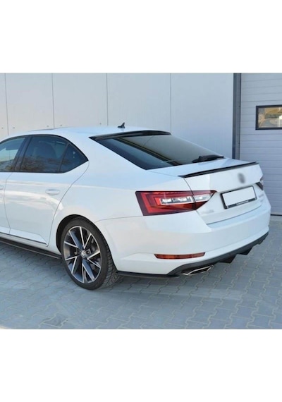Skoda Süper B İçin Uyumlu Cam Üstü Spoiler Piano Black 2015-2019