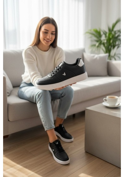 Enoch Erkek Geometrik Logo Detaylı Perfore Burunlu Yüksek Tabanlı Günlük Spor Ayakkabı Sneaker Siyah - Beyaz Enoch Erkek Geometrik Logo Detaylı Perfore Burunlu Yüksek Tabanlı Günlük Spor Ayakkabı Sneaker Siyah - Beyaz