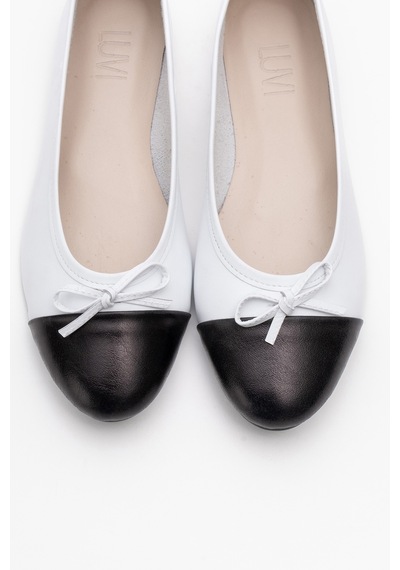 Luvishoes Luvi Shoes Jens Beyaz-siyah Cilt Hakiki Deri Fiyonklu Kadın Babet Ayakkabı Beyaz - Siyah Luvishoes Luvi Shoes Jens Beyaz-siyah Cilt Hakiki Deri Fiyonklu Kadın Babet Ayakkabı Beyaz - Siyah