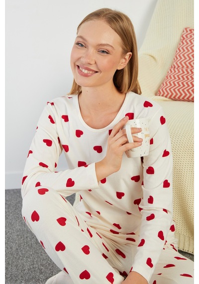 Fullamoda Kalp Desenli Bisiklet Yaka Süet Pijama Takımı Ekru