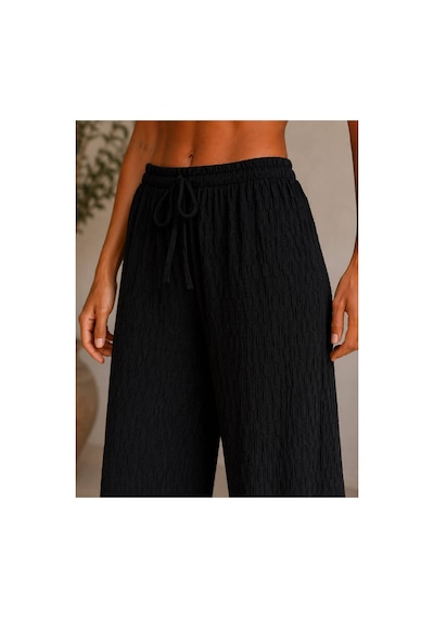 Hira Life Fashion Kadın Kumaşı Kabartma Detaylı Bol Paça Ve Önü Bağcıklı Salaş Burgu Şık Pantolon Siyah Siyah Hira Life Fashion Kadın Kumaşı Kabartma Detaylı Bol Paça Ve Önü Bağcıklı Salaş Burgu Şık Pantolon Siyah Siyah