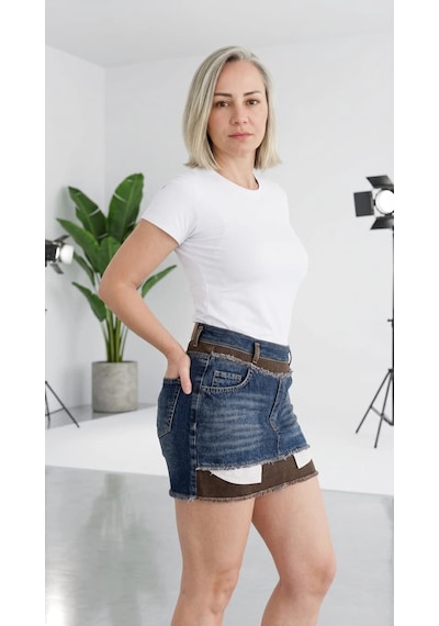 Byemelika Rahat Kalıp, Çift Katmanlı , Tasarım Cep Detaylı, Beli Lastikli, Denim Mini Etek Kahverengi Byemelika Rahat Kalıp, Çift Katmanlı , Tasarım Cep Detaylı, Beli Lastikli, Denim Mini Etek Kahverengi