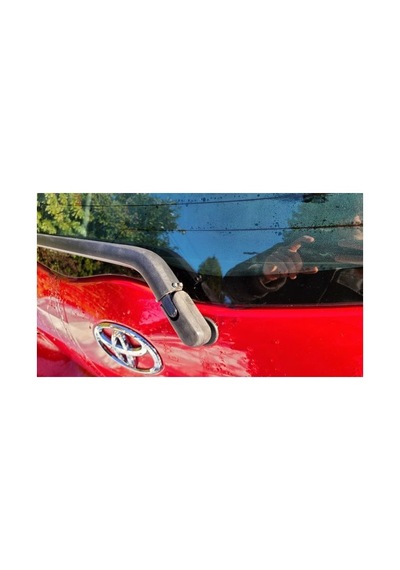 Toyota Yaris Arka Silecek Bağlantı Değiştirme 2005 2011