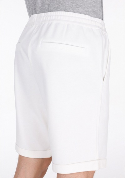 Colin's Colins Regular Fit Orta Bel Düz Erkek Beyaz Şort Cl1074527 Q1.v2 Wht Beyaz