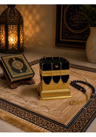 Kudüs Kâbe Biblosu Siyah Gold Kadife Detaylı Dekoratif Kâbe Maketi 15x15 Cm 01