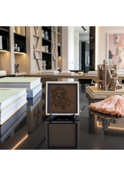 Aslan Motifli Modern Dekoratif Obje, Ev Ve Ofis Dekorasyonu İçin Şık Masaüstü Aksesuarı 10x10 Cm