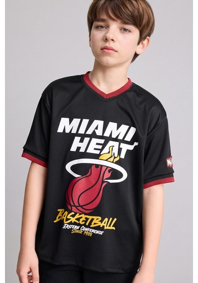 Defacto Nba Mıamı Heat New Regular Fıt V Yaka Mesh Forma Kumaş Kısa Kollu Tişört Erkek Çocuk H2897a826hsbk81 Siyah-bk81
