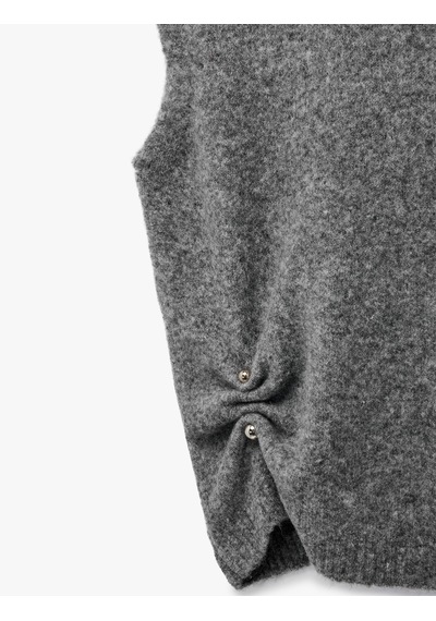 Koton Koton X Sibil Çetinkaya - Aksesuar Detaylı Balıkçı Yaka Oversize Süveter Gri 6wak20091ht