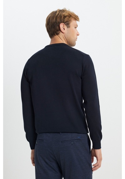 AC&Co / Altınyıldız Classics Erkek Laci Pamuklu Standart Fit Normal Kesim Bisiklet Yaka Triko Kazak Lacivert AC&Co / Altınyıldız Classics Erkek Laci Pamuklu Standart Fit Normal Kesim Bisiklet Yaka Triko Kazak Lacivert