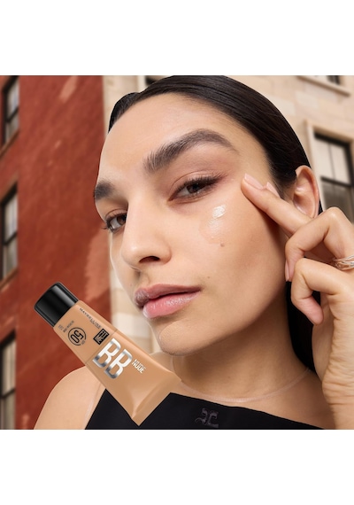 New York Fit Me Nude Cilt Bakımı Etkili Nemlendirici Spf50 Bb Krem - 50 Çok Renkli