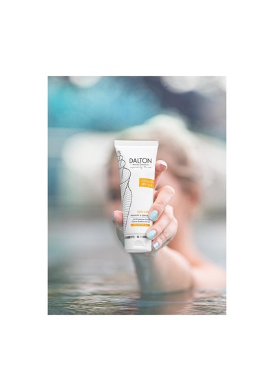 Kuru Hassas Olgun Ciltlere Yoğun Nemlendirici Anti Aging Spf 50 Güneş Kremi - 37211631