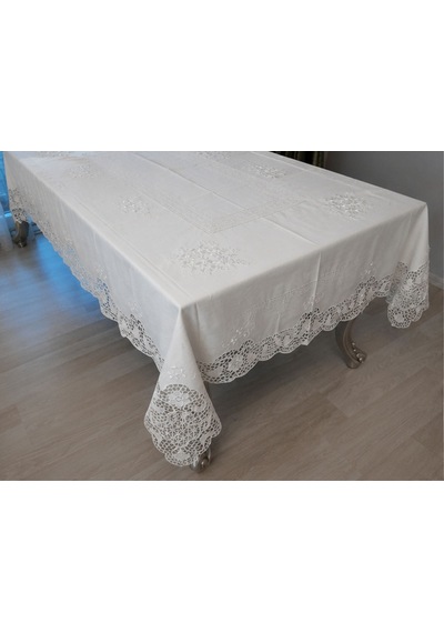 Keten Nakışlı Angles Lazer Kesim Masa Örtüsü 170x225cm Çok Rekli