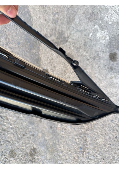 Opel İnsignia Sağ Sis Kapak Nıkelaj Tip 2017-2019