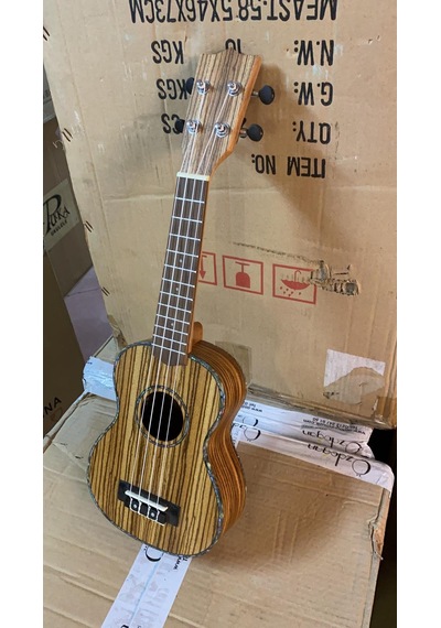 Soprano Boy Karma Markalardan Üst Maun Ağacı Ukulele
