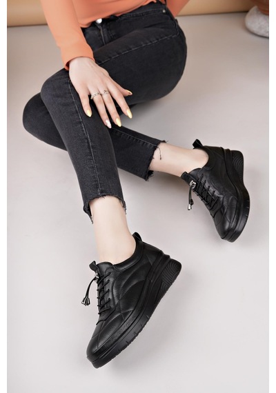 Nesilshoes Modessa 123 Siyah Lastik Bağcıklı Hakiki Soft Deri Kadın Ayakkabı