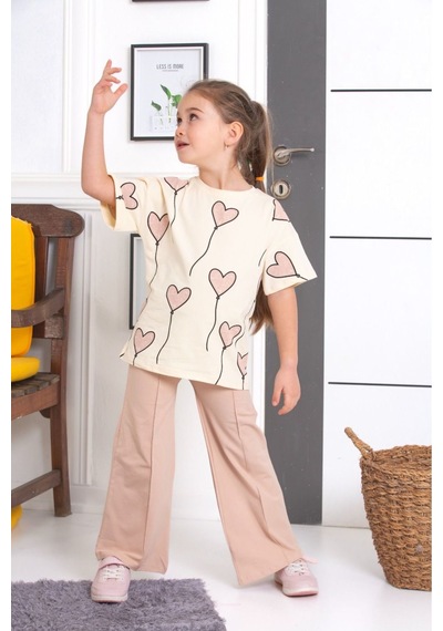 Tunays Shopping İspanyol Paça Tayt Pantolon Kalp Baskılı Oversize Tshirt Kız Çocuk Alt Üst Takım Bej