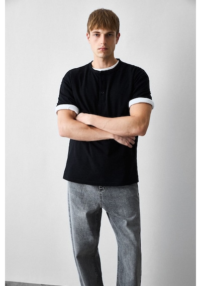 Defacto Boxy Fit Henley Yaka Kısa Kollu Tişört H8421ax26aubk81 Siyah-bk81