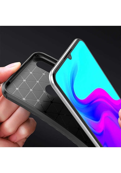 Huawei Y6 2019 Karbon Desenli Negro Silikon Kılıf Siyah