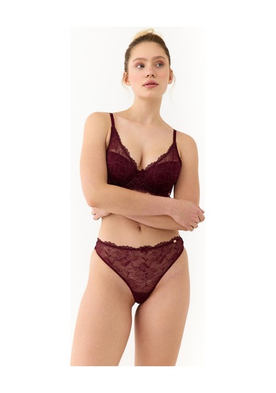 Amarelle Roma Bordo Dantelli String Külot