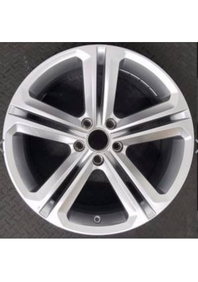 Volkswagen Uyumlu Jant Dy1018 8X18 5X112 Et-40 57.1 Silv 4 Adet