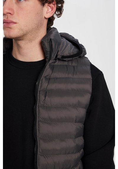 Tudors Erkek Slim Fit Dar Kesim Astarlı Rüzgar Geçirmez Cepli Antrasit Çıkarılabilir Kapüşonlu Şişme Yelek-32085 Antrasit Tudors Erkek Slim Fit Dar Kesim Astarlı Rüzgar Geçirmez Cepli Antrasit Çıkarılabilir Kapüşonlu Şişme Yelek-32085 Antrasit