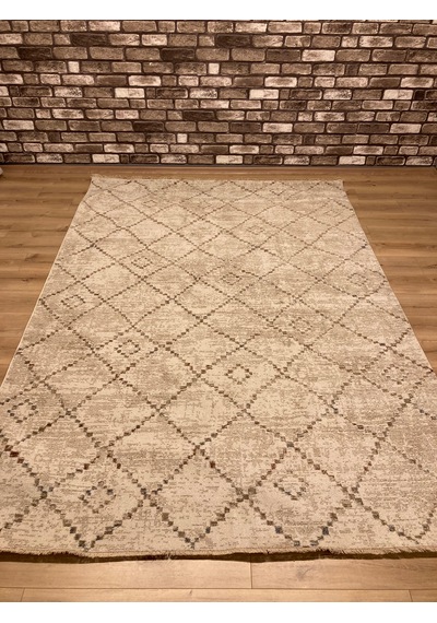 Efsane Halı Aras Koleksiyonu 200x290 Ebatlı Sıfır Toz