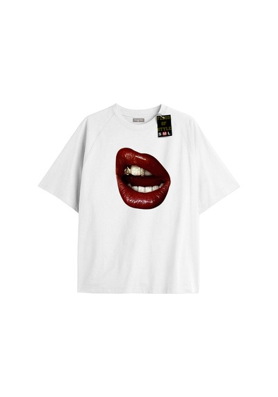 Flood Of Style Beyaz Oversize T-shirt Dudak Özel Tasarım