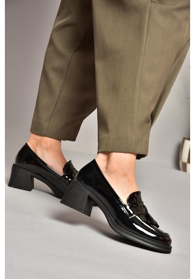 Fox Shoes T820145408 Siyah Rugan Kalın Topuklu Kadın Ayakkabı Siyah-rugan Siyah
