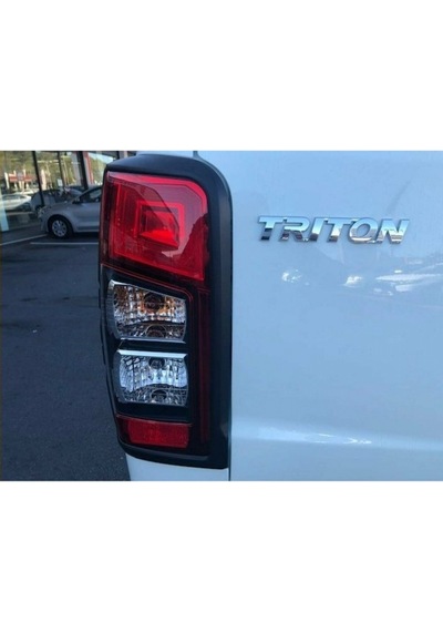 Ducki Mitsubishi L200 2019 Sonrası Stop Çerçevesi Siyah