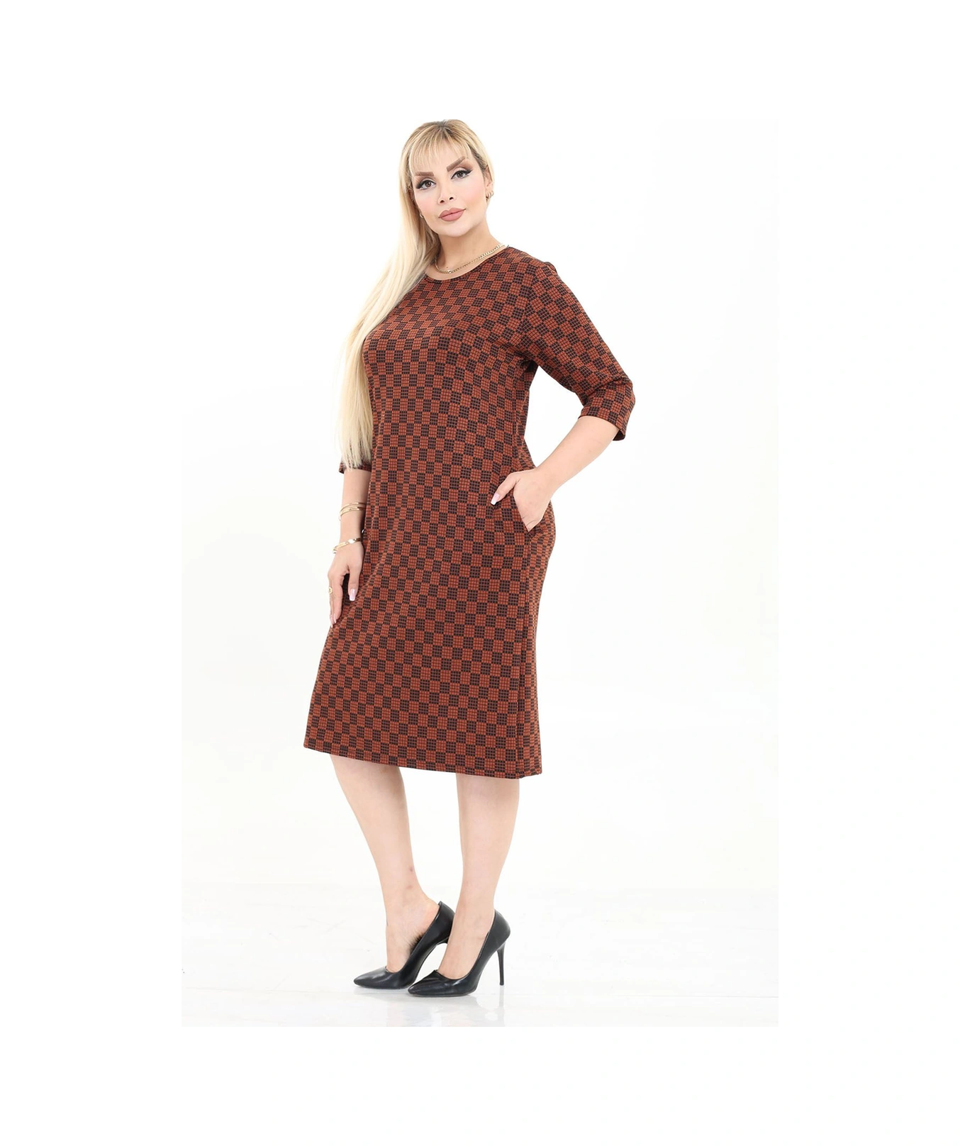 Çift Cepli Desenli Esnek Kışlık Büyük Beden Midi Elbise 41d-2727 Kahverengi