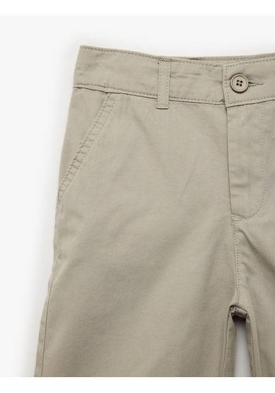 Koton Cep Detaylı Gabardin Kumaş Düğmeli Chino Şort Gri 6skb40156tw