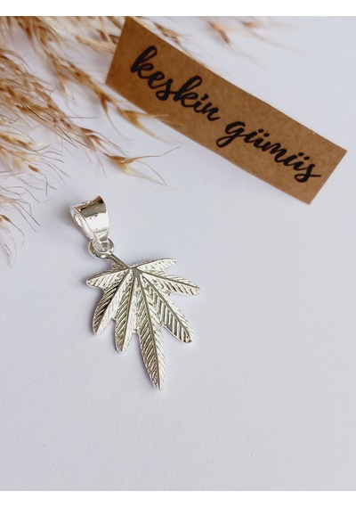 Gümüş Marihuana Yaprak Tasarım Erkek Kolye Ucu